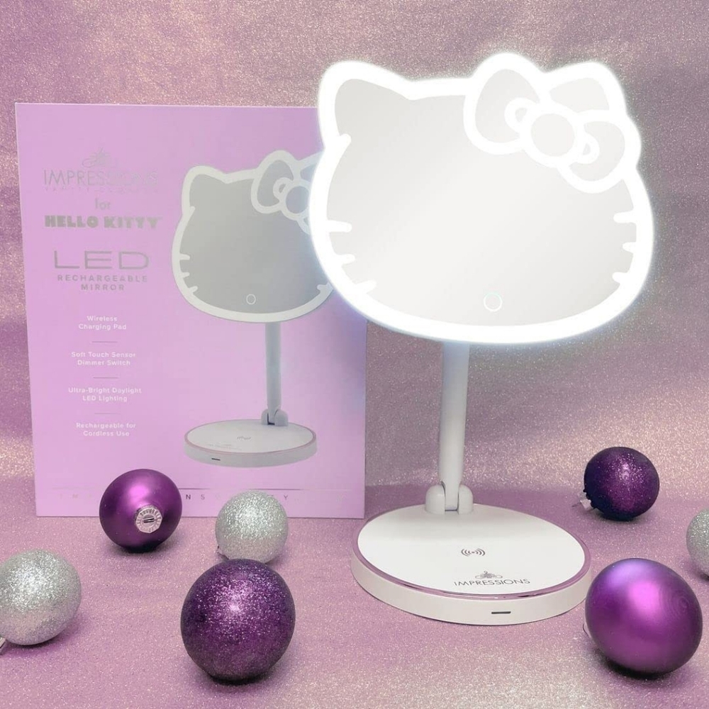 Hello Kitty Led Mirror With Wireless Charge Pad - image 1